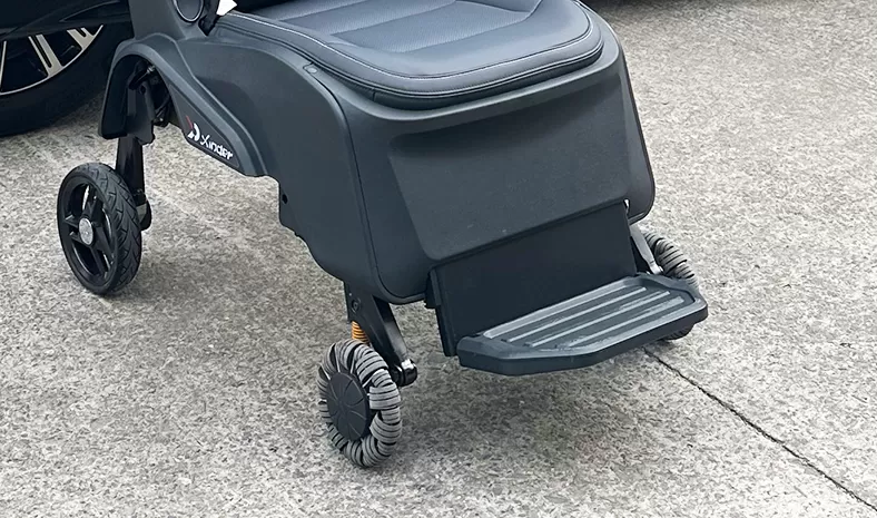 Pedale di sollevamento automatico