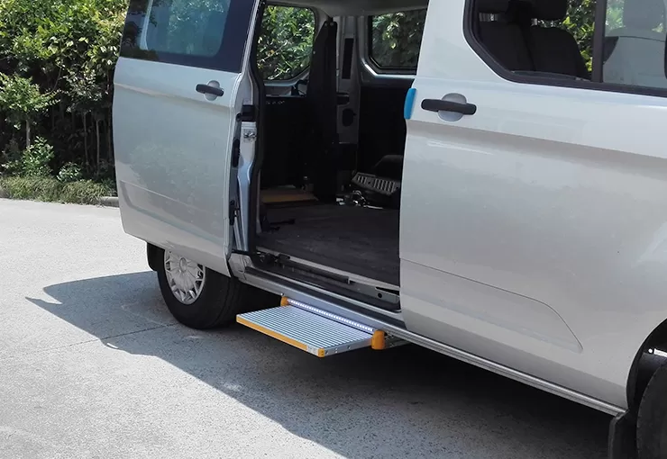 es s series electric sliding step 4