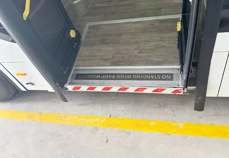 EWR-TD01 rampa elettrica per sedia a rotelle