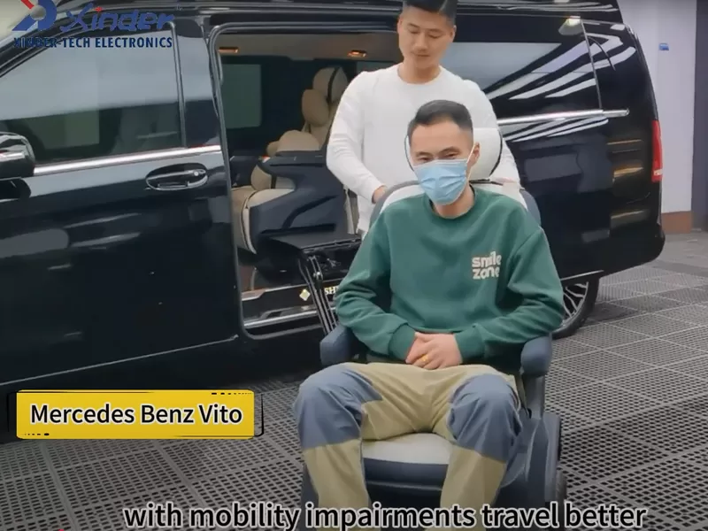 La Mercedes-Benz Vito modificata con il sedile girevole staccabile Xinder-Tech