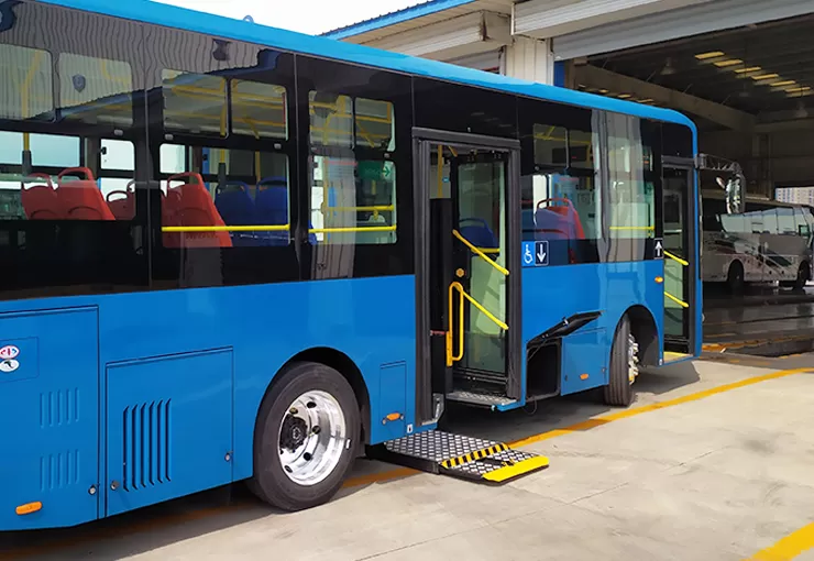 STEP-A-1200 sollevatore per sedia a rotelle (completamente automatico)