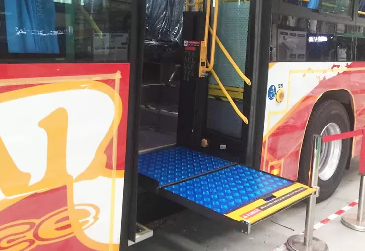 step b 800 wheelchair lift semi automatic 6