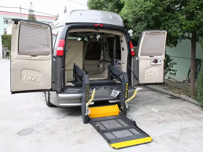 van wheelchair lift 2